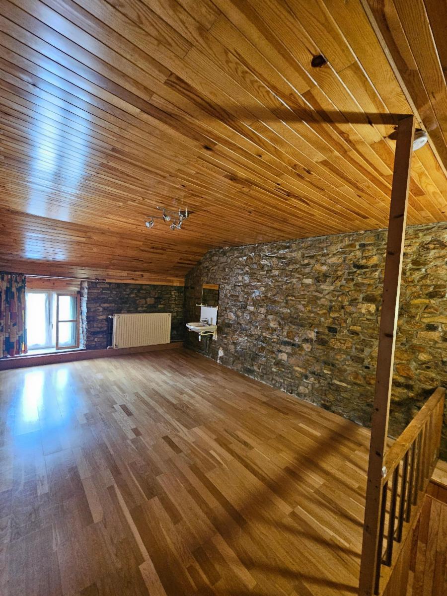 photo 10 du bien Authentique maison en pierres du pays à Felenne