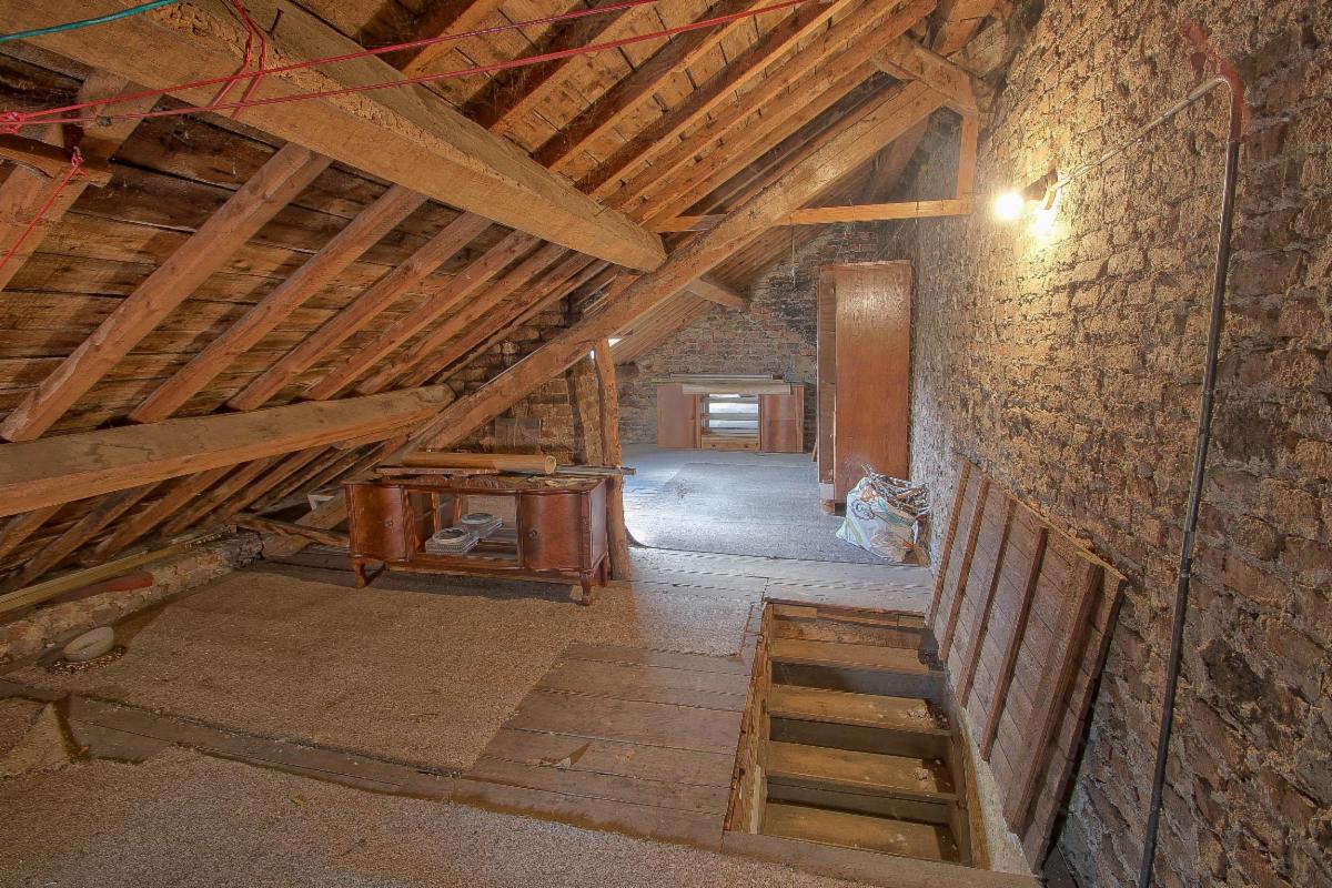 photo 15 du bien Maison 3 chambres avec cour, jardin & potentiel 