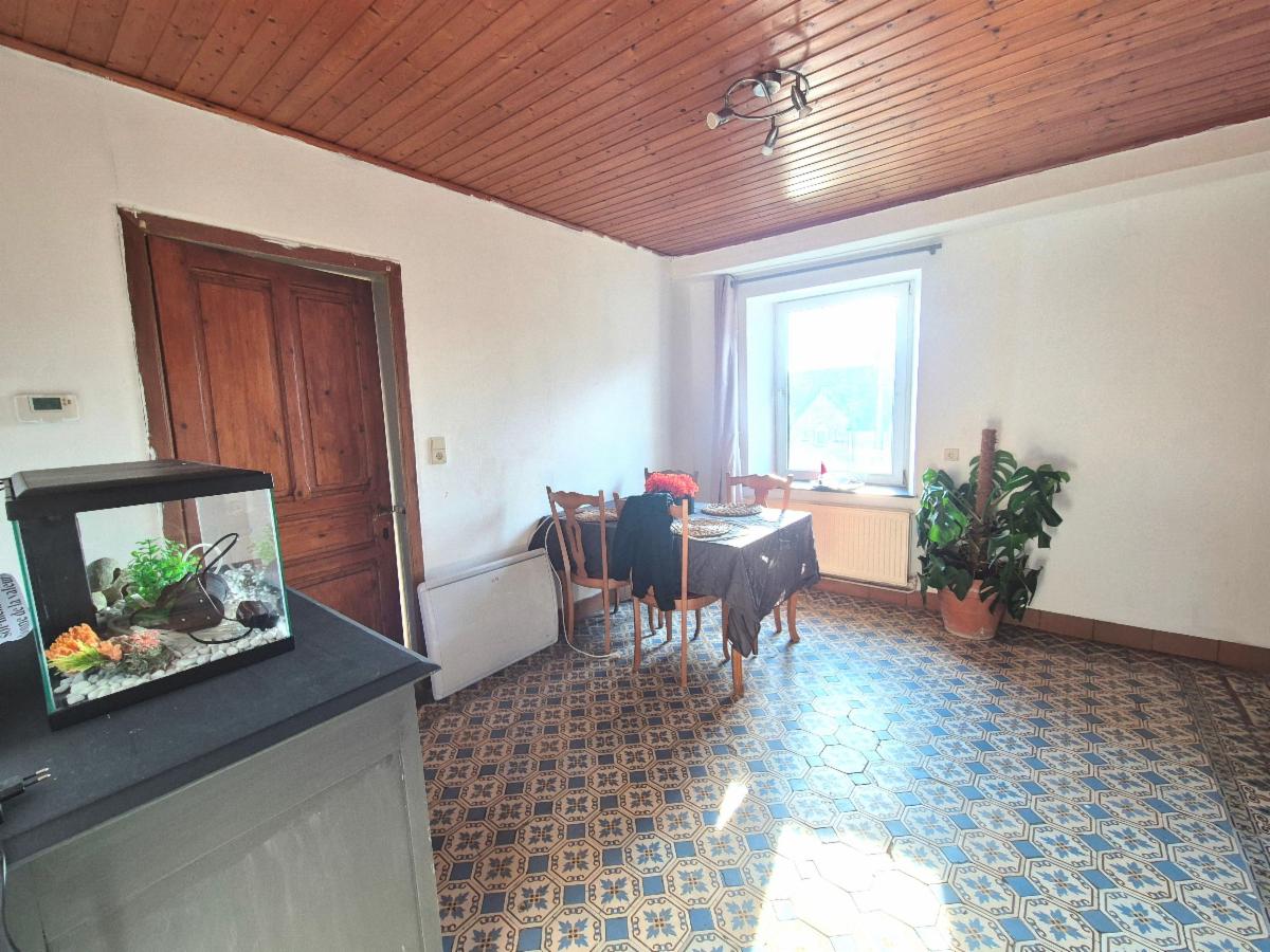 photo 3 du bien maison d’habitation Avec garage et espace aménageable 