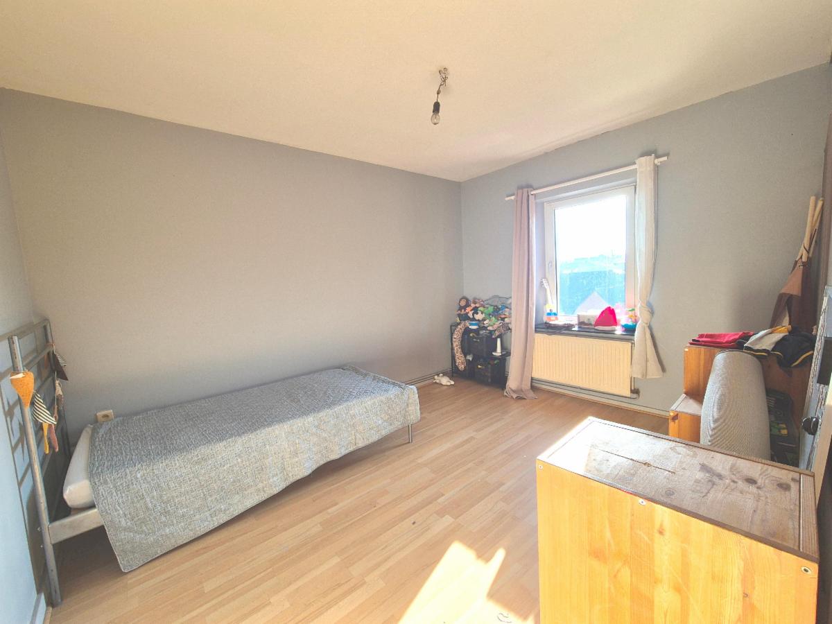 photo 6 du bien maison d’habitation Avec garage et espace aménageable 