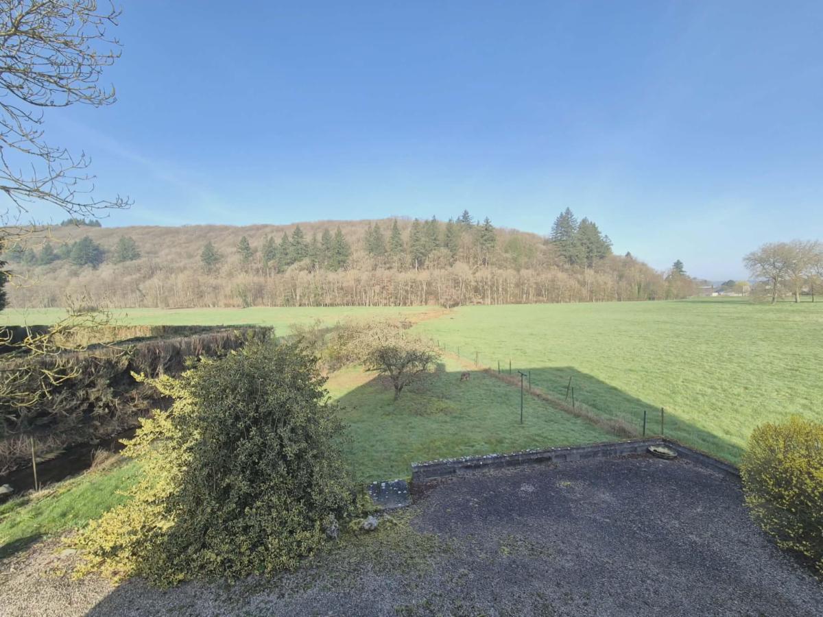 photo 4 du bien Une Jolie Villa en très bon état avec Jardin et Garage 