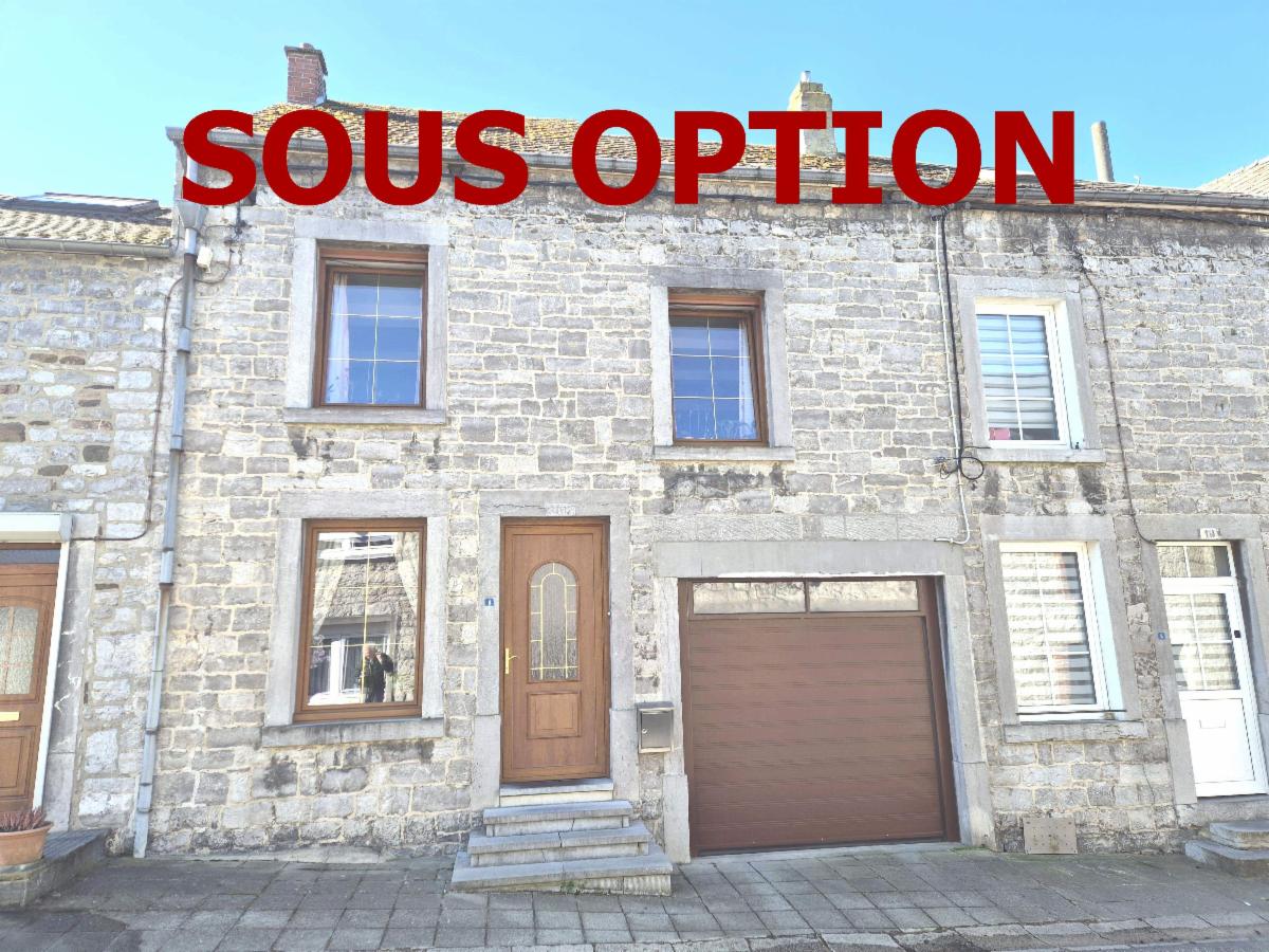 photo 2 du bien Une maison d’habitation avec cour et batiment rural 