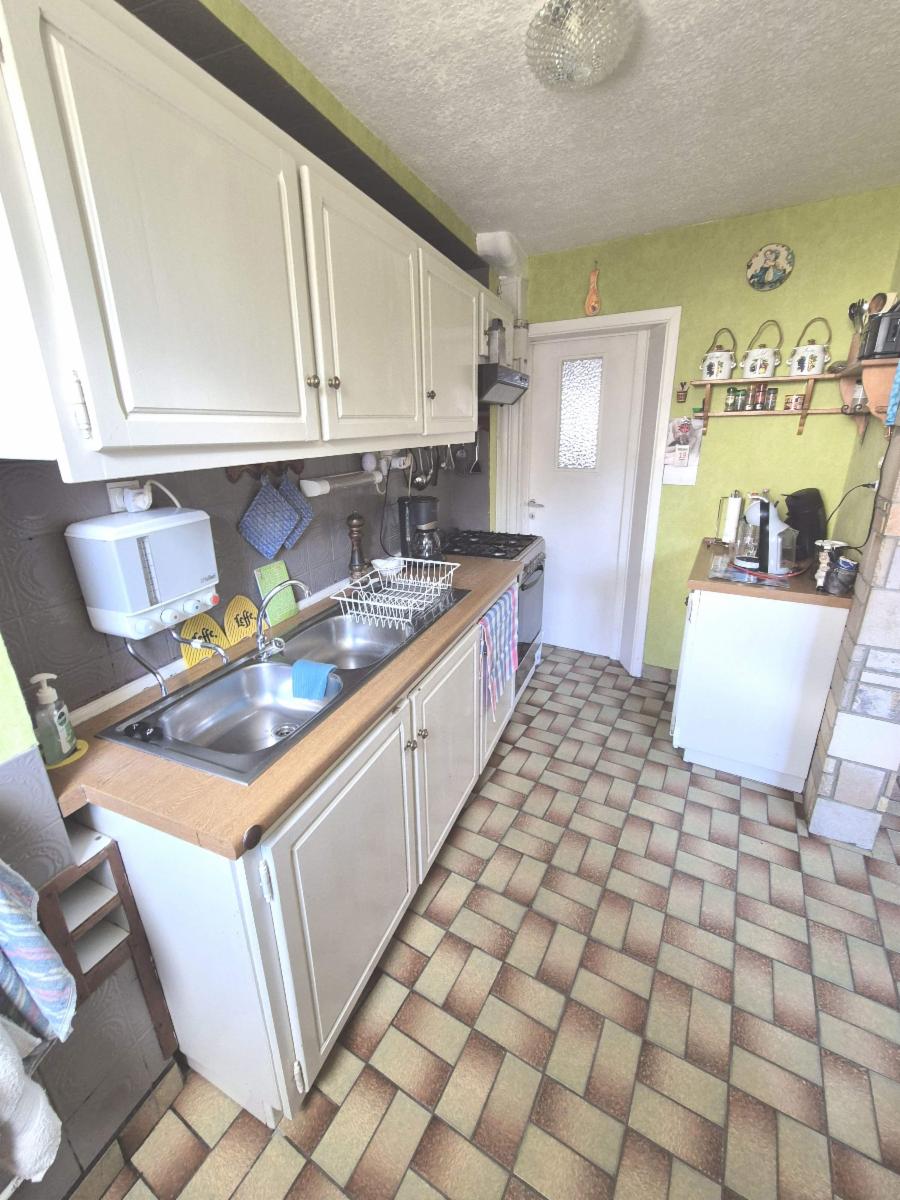 photo 5 du bien Une maison d’habitation avec cour et batiment rural 