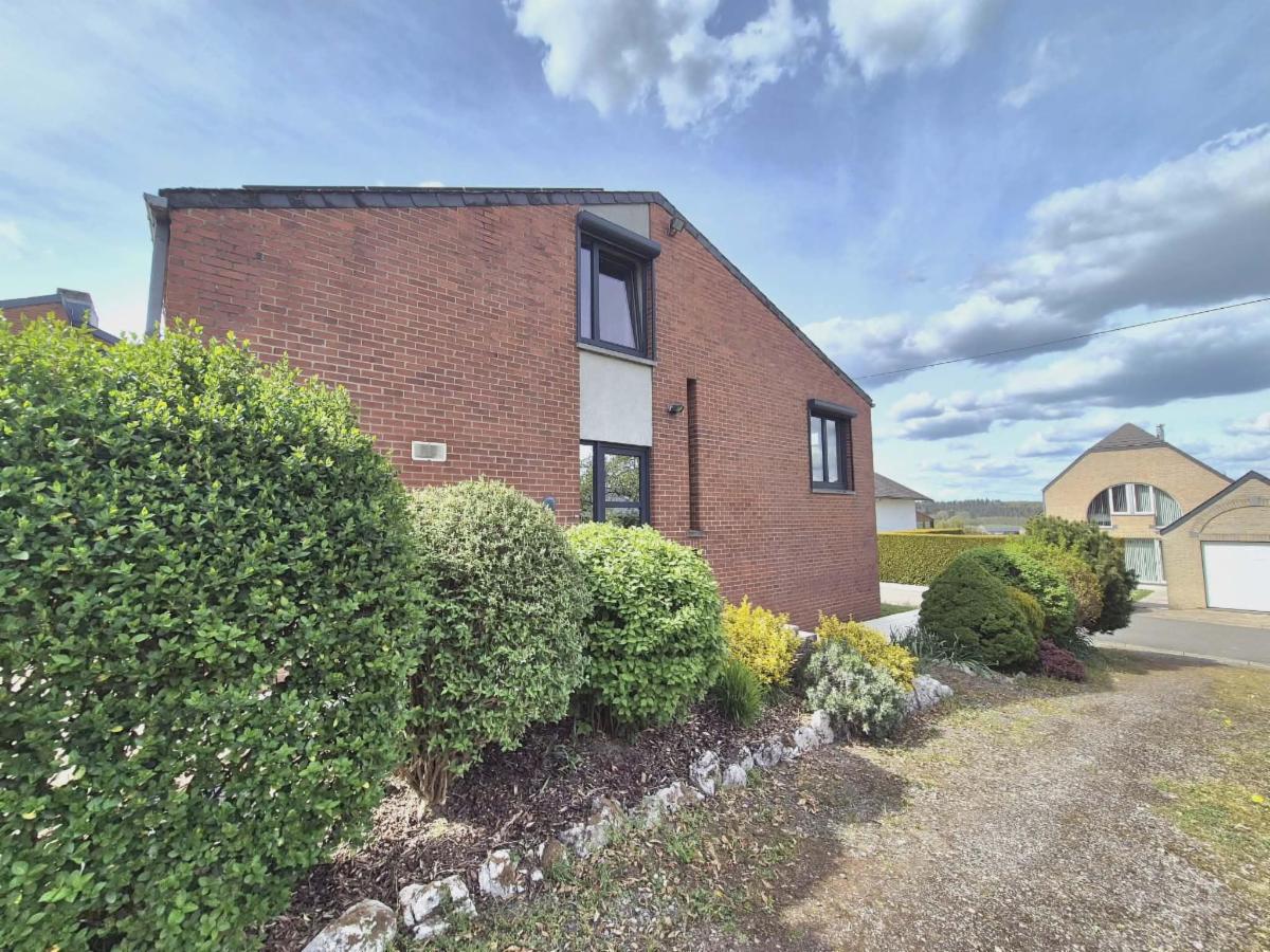 photo 2 du bien Jolie villa avec Jardin, Terrasse et Garage 