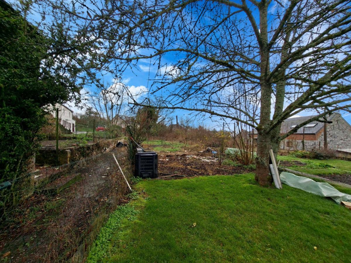 photo 16 du bien Maison d'habitation 4 façades sis Agimont à rénover