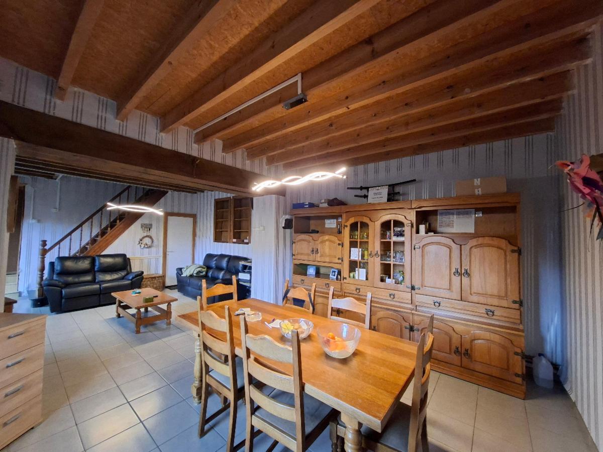 photo 17 du bien BELLE MAISON DE VILLAGE EN PIERRE 4 FAÇADES.