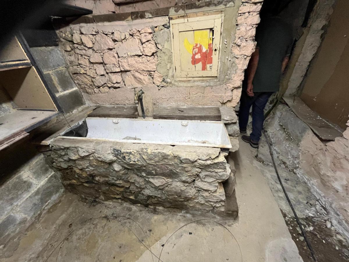 photo 8 du bien Un Ensemble Immobilier-Maison-Terrain-Logement Communautaire