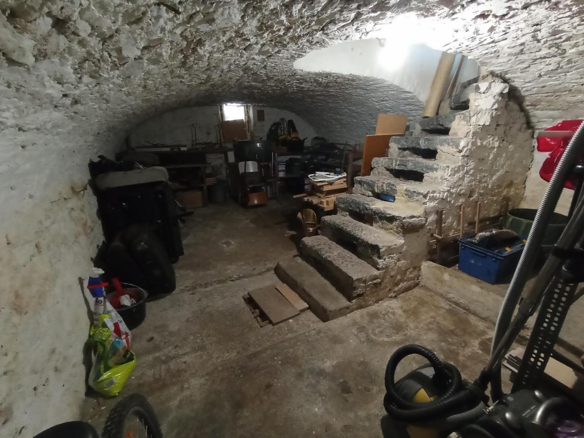 photo 6 du bien MAISON D'HABITATION avec Cour