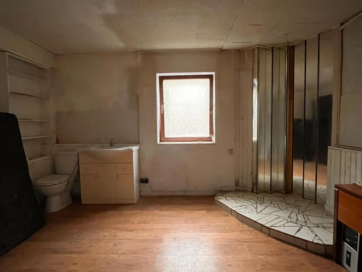 photo 20 du bien Spacieuse maison unifamiliale avec annexes