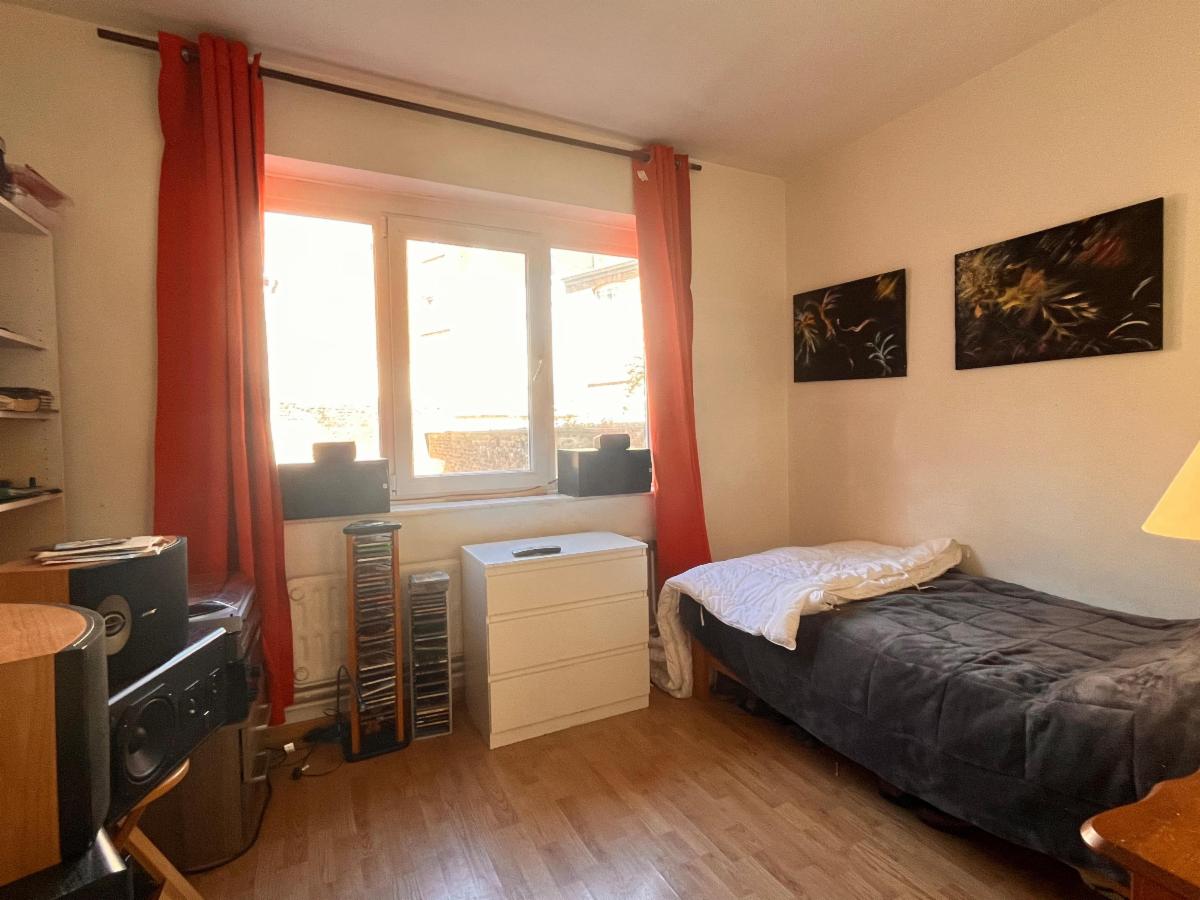 photo 10 du bien À VENDRE : Charmant appartement idéalement situé à Namur