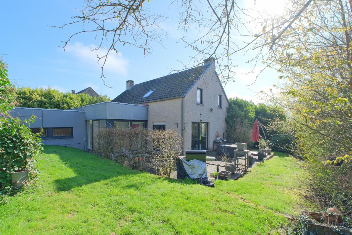 Rue de la Source… à Haillot