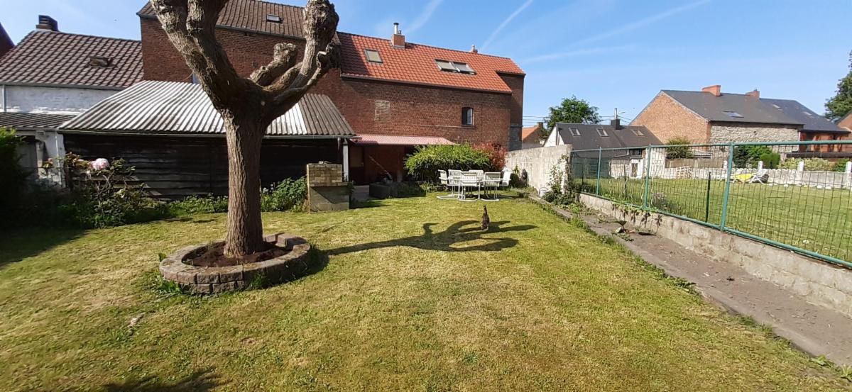 photo 4 du bien Maison 3 façades avec garage et jardin sur 5 a 55 ca