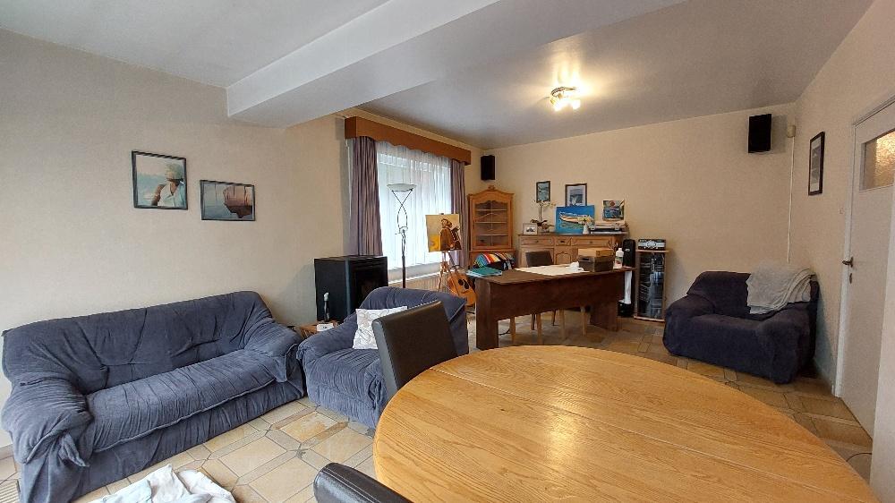 photo 10 du bien Maison 3 façades avec jardin et garage double sur 3 a 25 ca