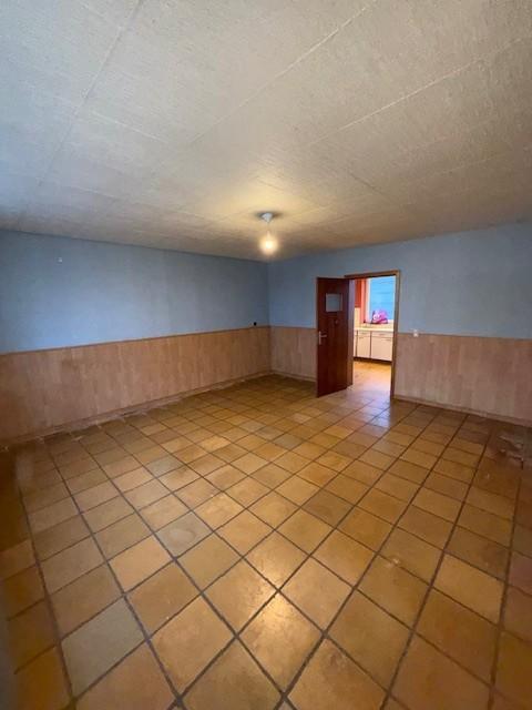 photo 2 du bien Maison 3 façades avec annexes et remises