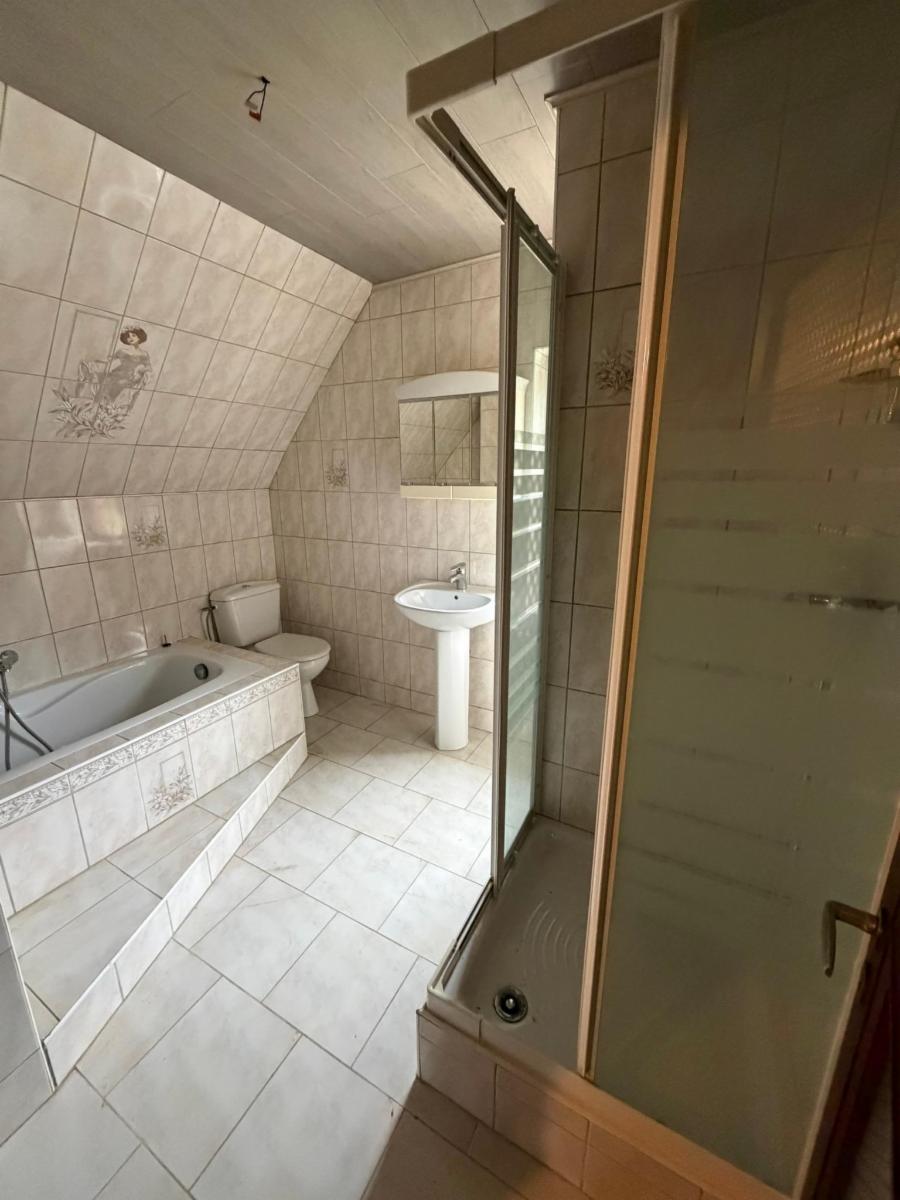 photo 18 du bien -- SOUS OPTION -- Villa 3 ch avec garage, terrasse et jardin