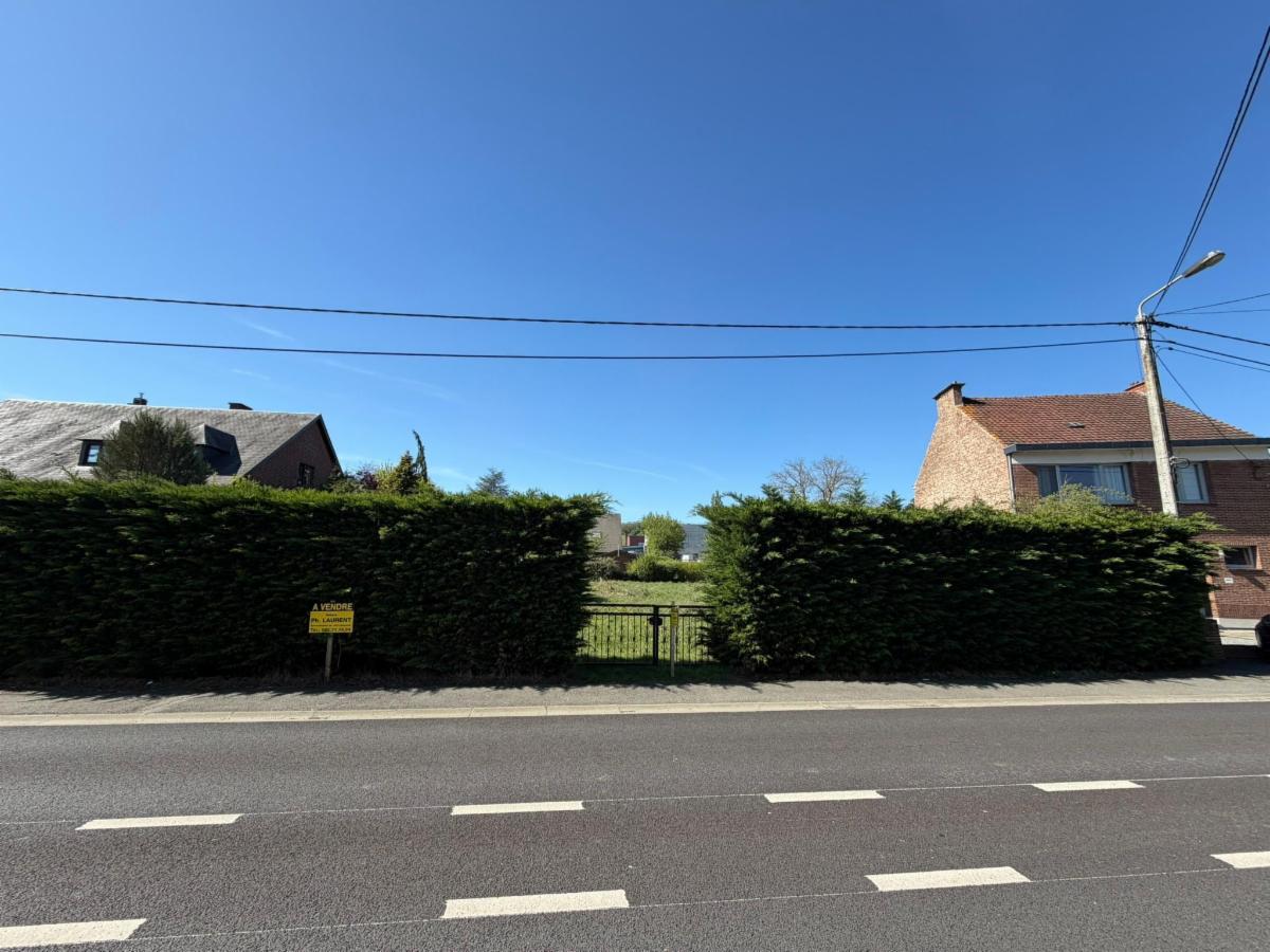 photo 1 du bien Magnifique terrain de 10a 57ca idéalement situé 