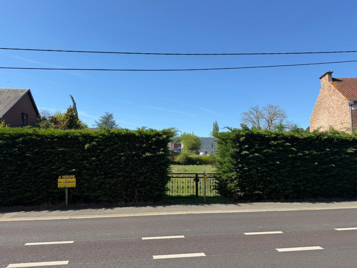 photo 2 du bien Magnifique terrain de 10a 57ca idéalement situé 