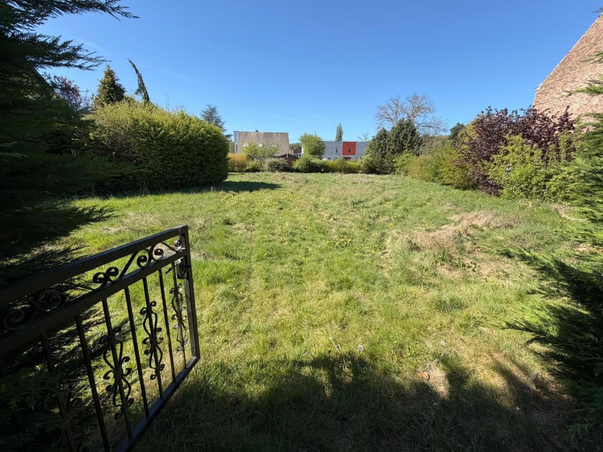 photo 3 du bien Magnifique terrain de 10a 57ca idéalement situé 