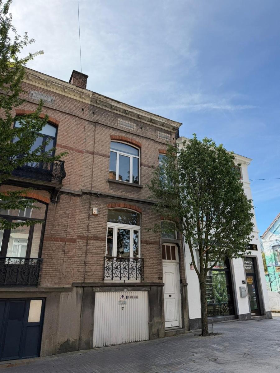 photo 1 du bien Maison 5 chambres avec cours et garage