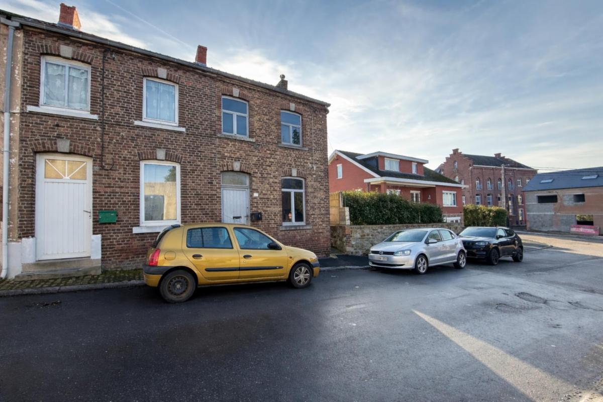 photo 2 du bien Maison 3 façades, 2 chambres, jardin