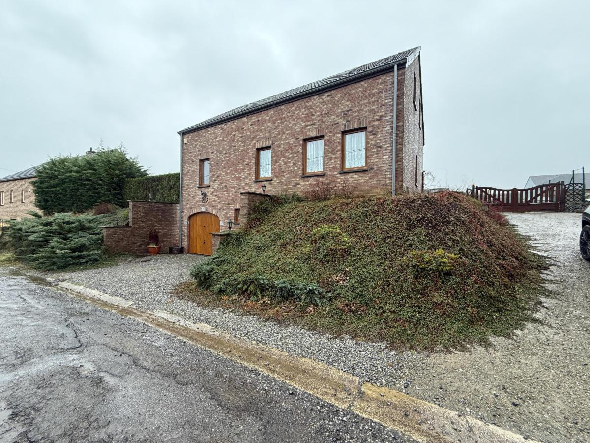 photo 1 du bien Maison 4 façades - garage - jardin