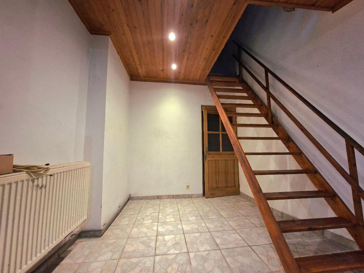 photo 3 du bien Maison de ville divisée en deux appartements à Dinant