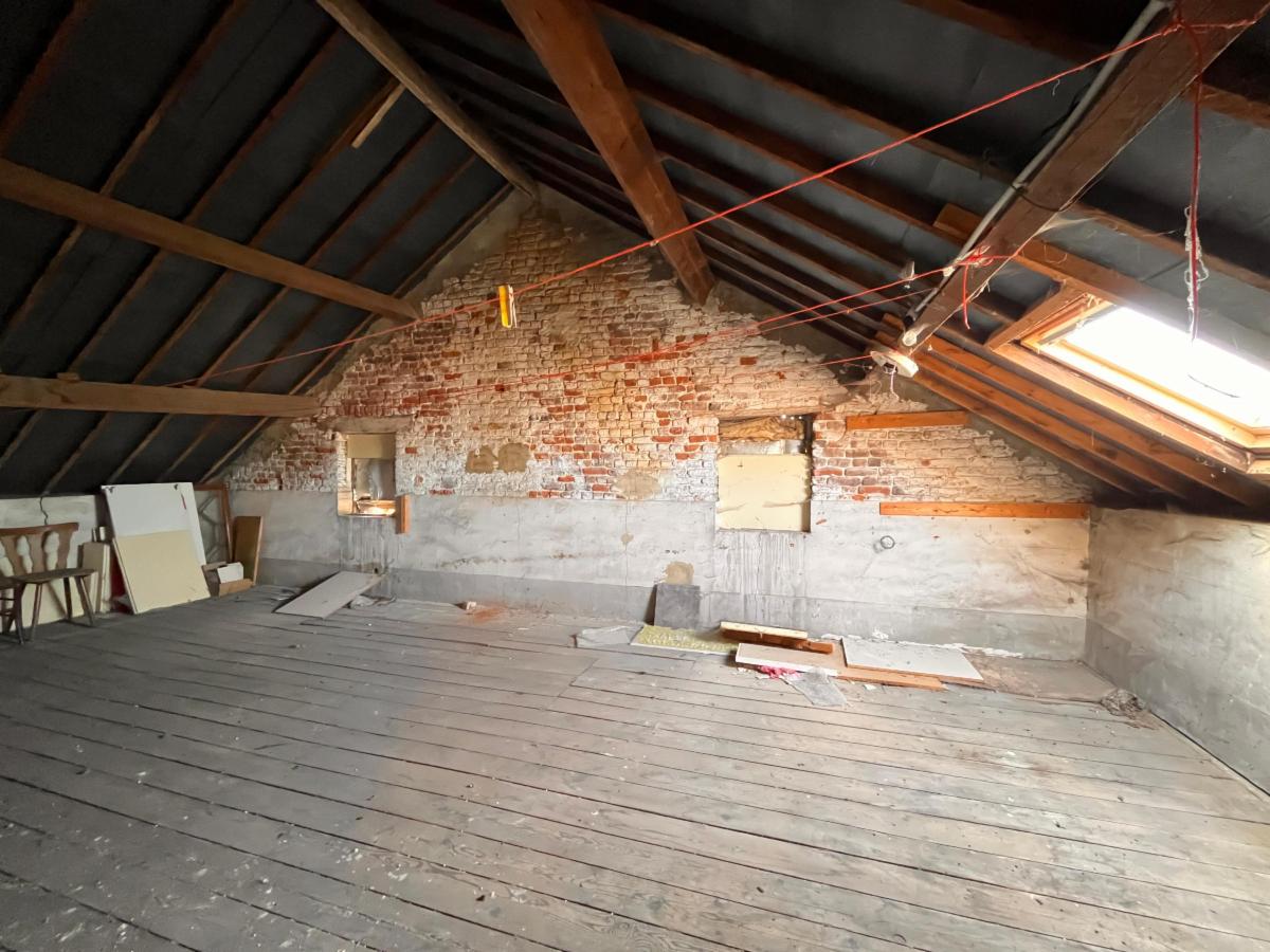 photo 18 du bien Maison d’habitation avec cour et 4 garages