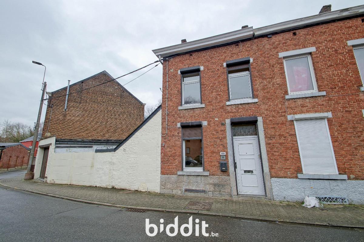 Maison enchères BIDDIT - Rue Jules Bours36, 5002 Saint-Servais