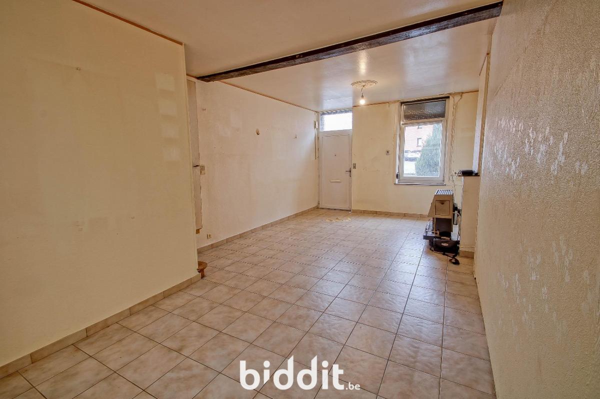 photo 7 du bien Maison 3 ch + bureau à rénover – potentiel & évolution