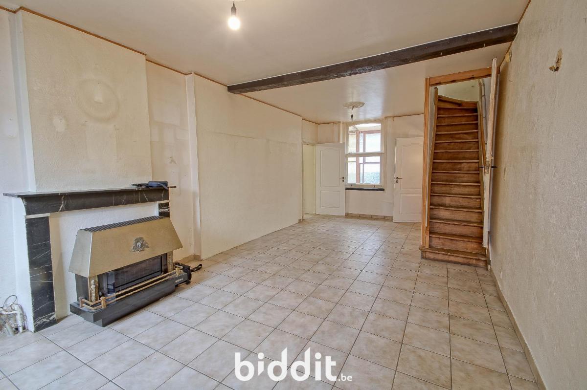 photo 8 du bien Maison 3 ch + bureau à rénover – potentiel & évolution