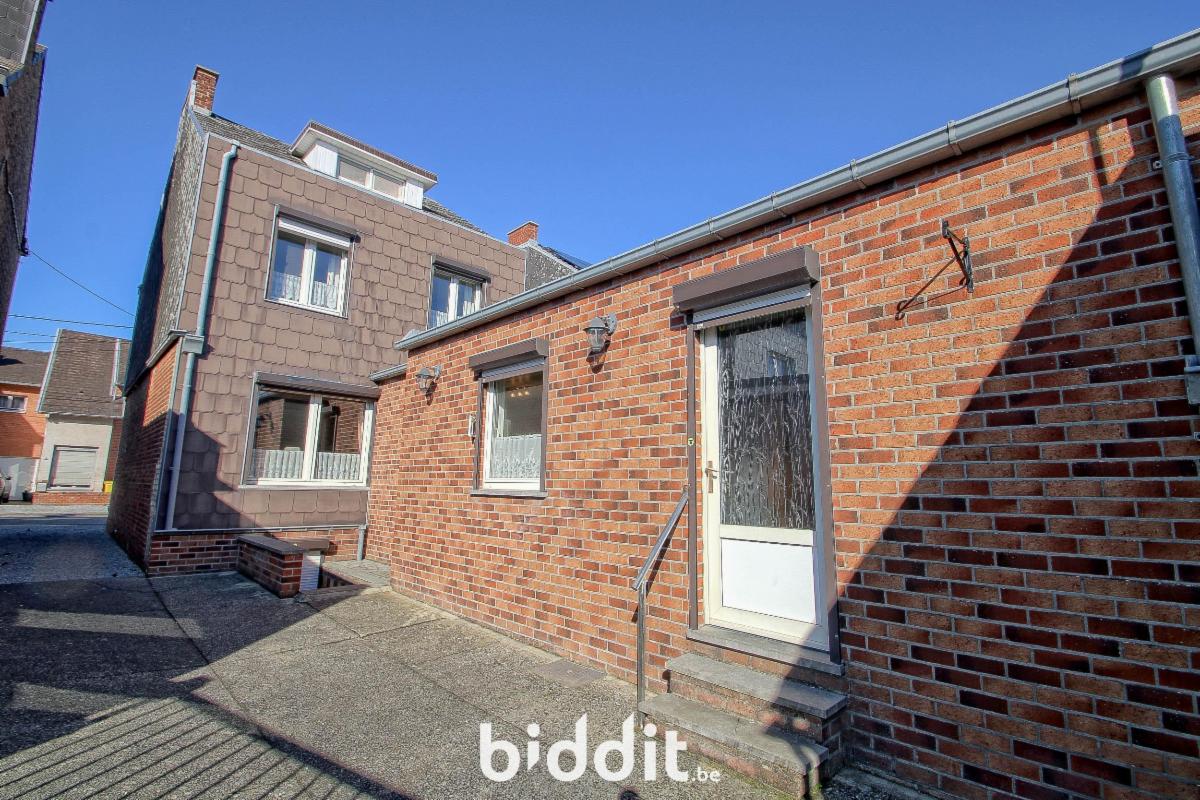 photo 21 du bien SAMBREVILLE – Maison 3 ch, garage XXL & belle base