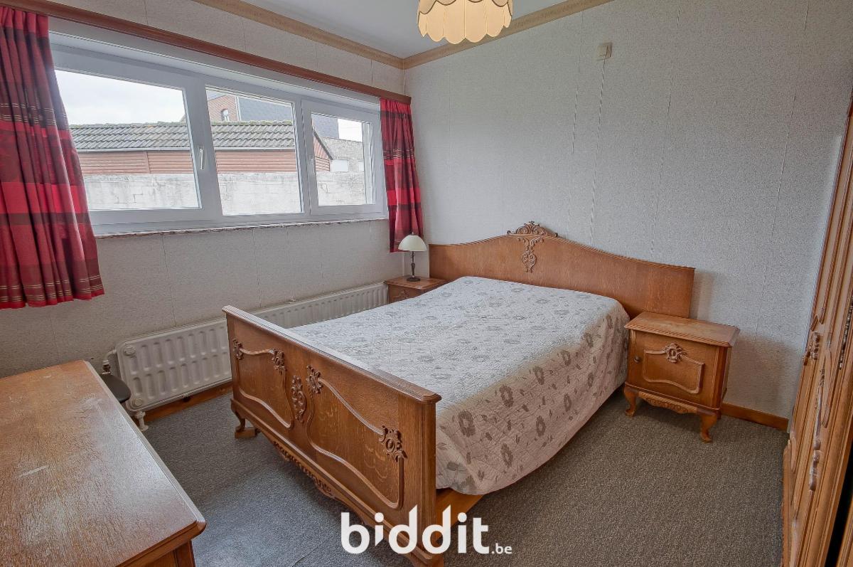 photo 7 du bien Maison 4/5 chambres avec grand jardin, garage et potentiel