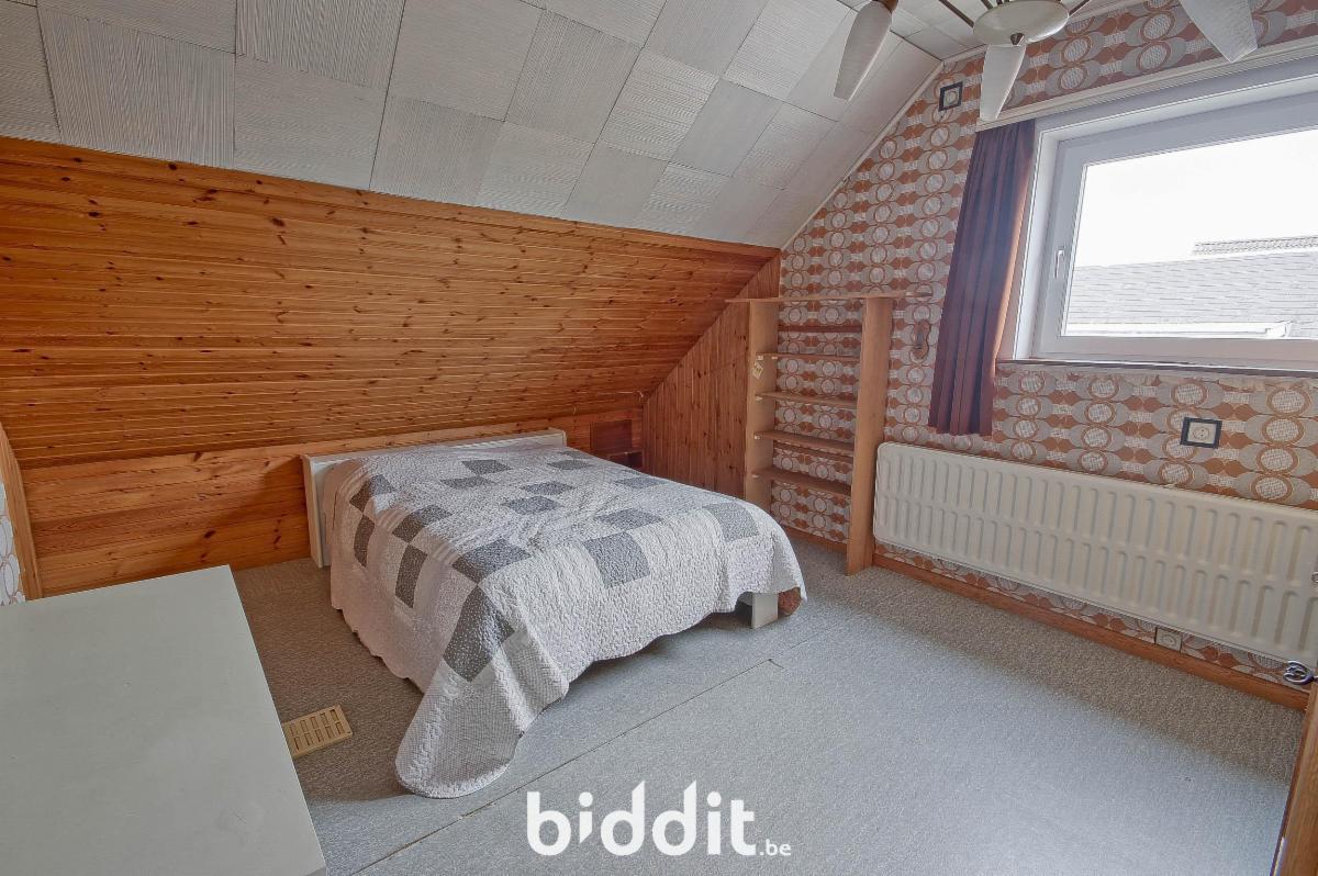 photo 12 du bien Maison 4/5 chambres avec grand jardin, garage et potentiel