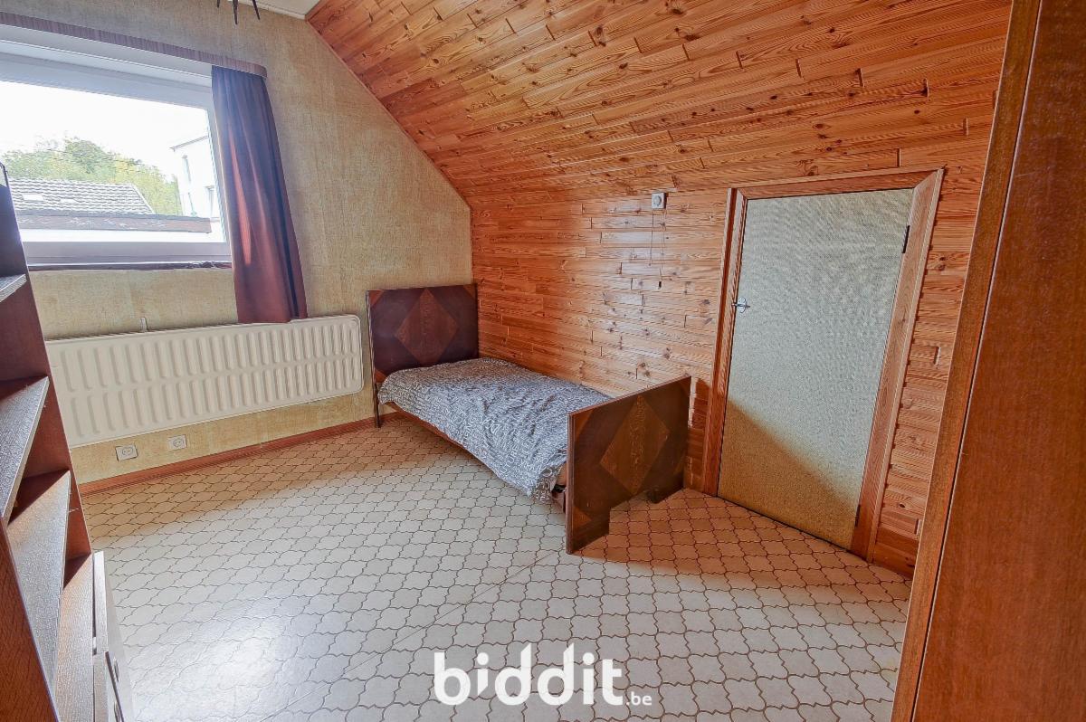 photo 13 du bien Maison 4/5 chambres avec grand jardin, garage et potentiel