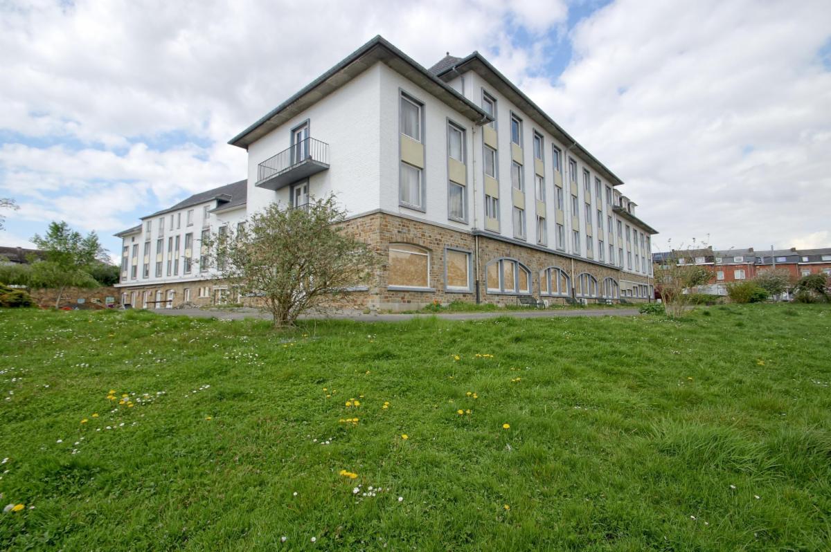 photo 6 du bien Site de + de 4.000 m² sur 62 ares – potentiel exceptionnel