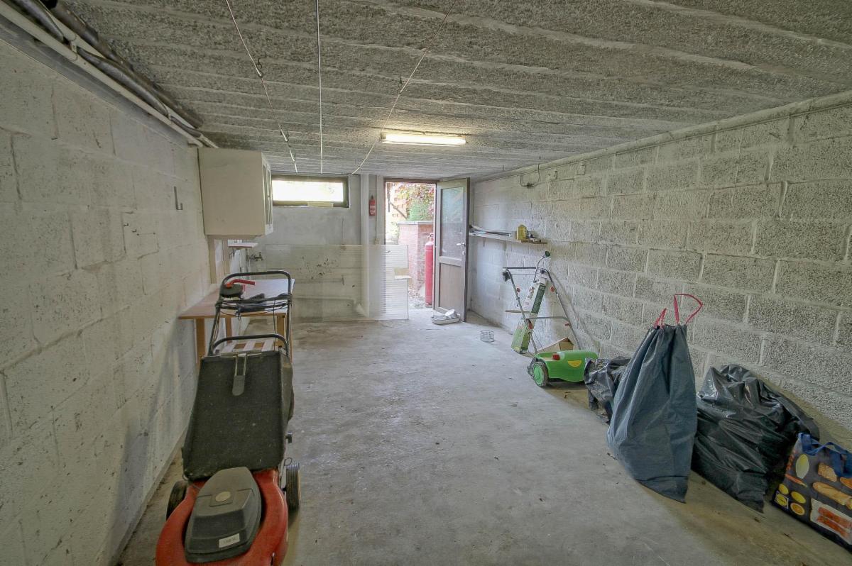 photo 20 du bien JAMBES – Maison 4/5 ch, garage atelier & énorme potentiel