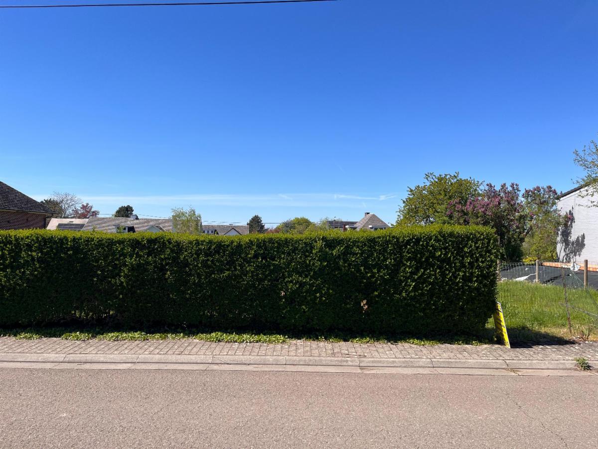 photo 2 du bien Terrain en zone d'habitat idéalement exposé