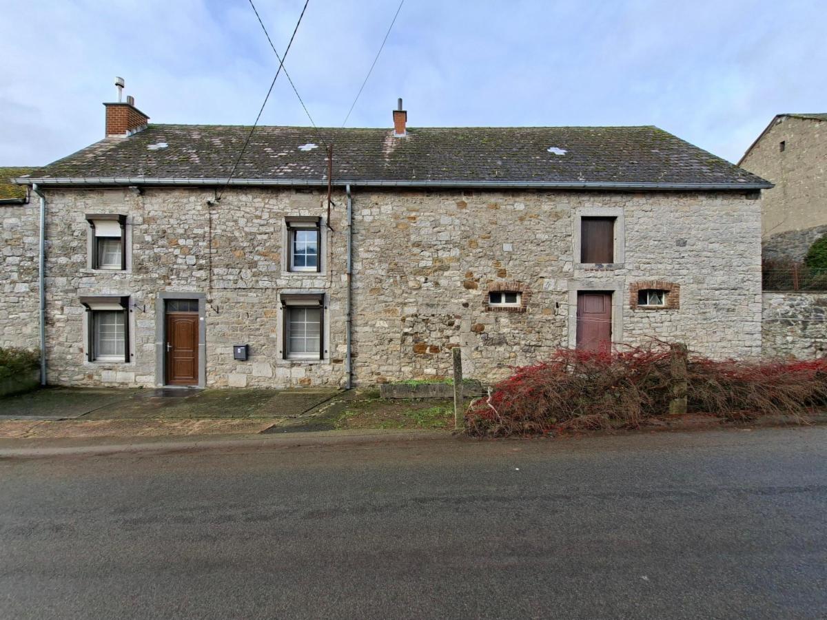 JOLIE MAISON DE CAMPAGNE AVEC JARDIN