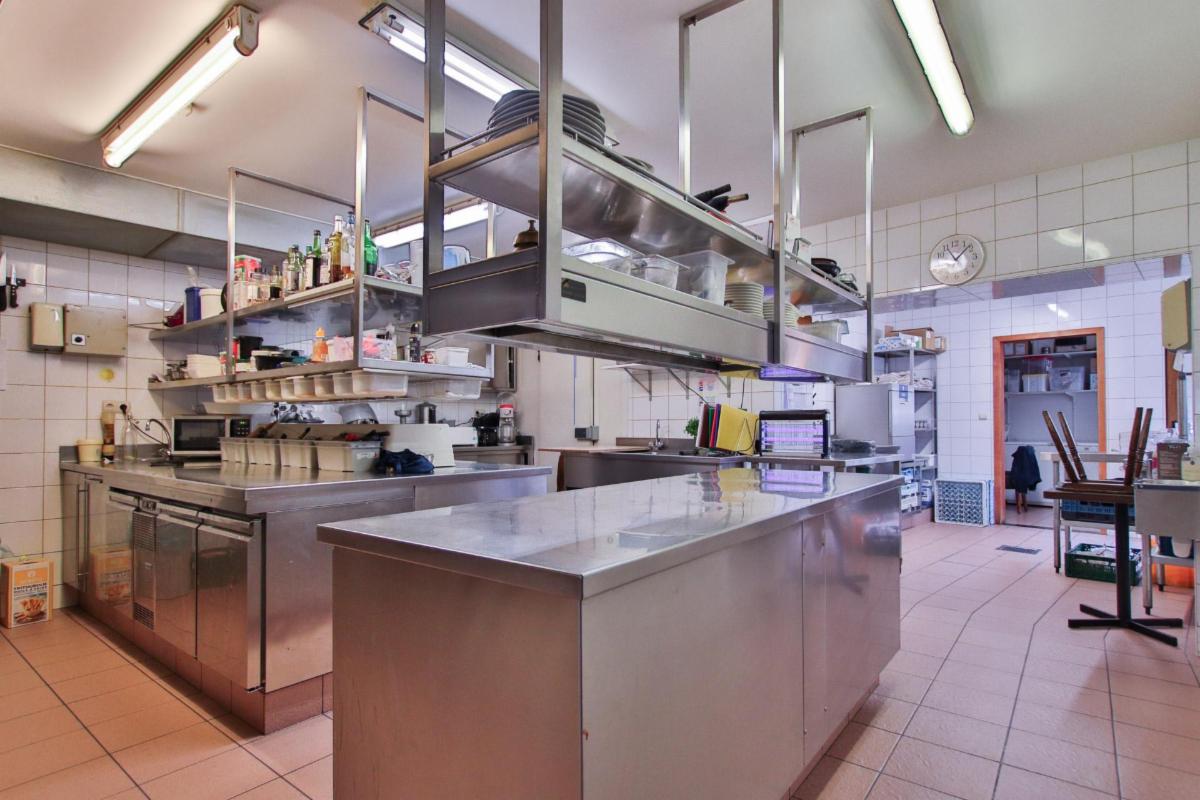 photo 7 du bien Opportunité rare : restaurant en activité et 3 appartements