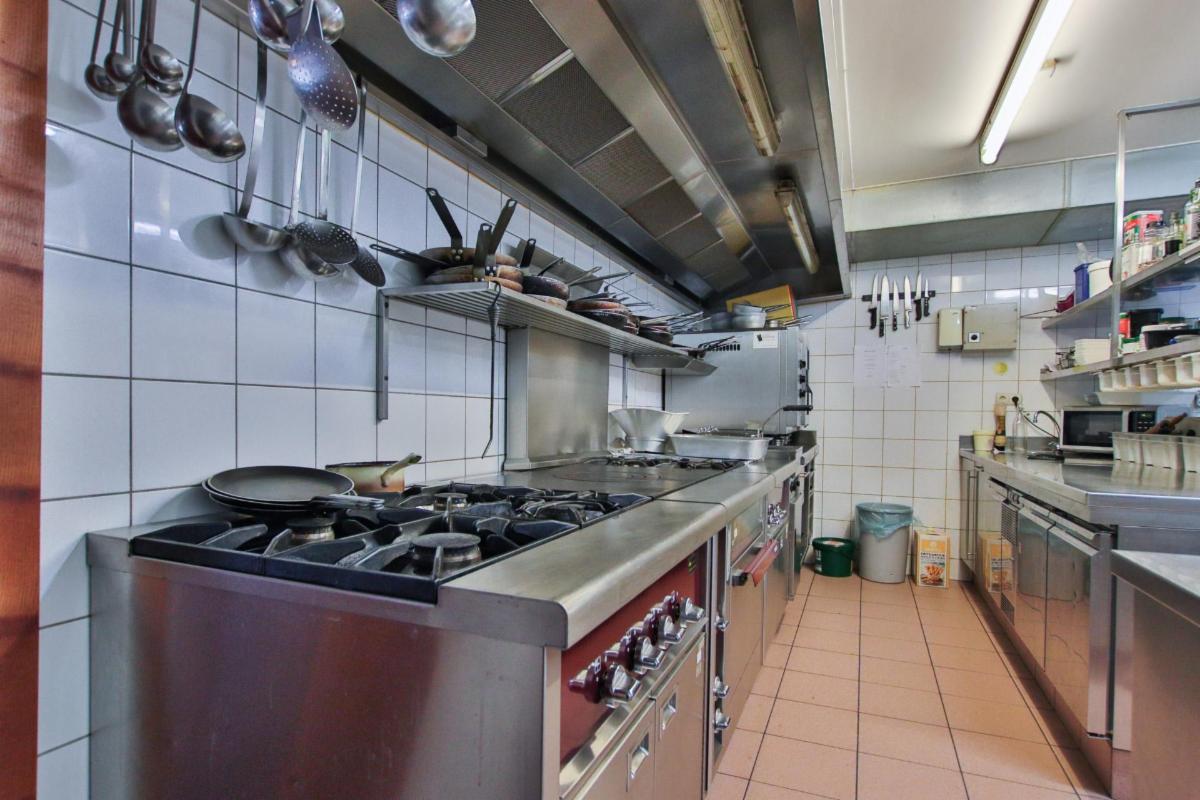 photo 8 du bien Opportunité rare : restaurant en activité et 3 appartements
