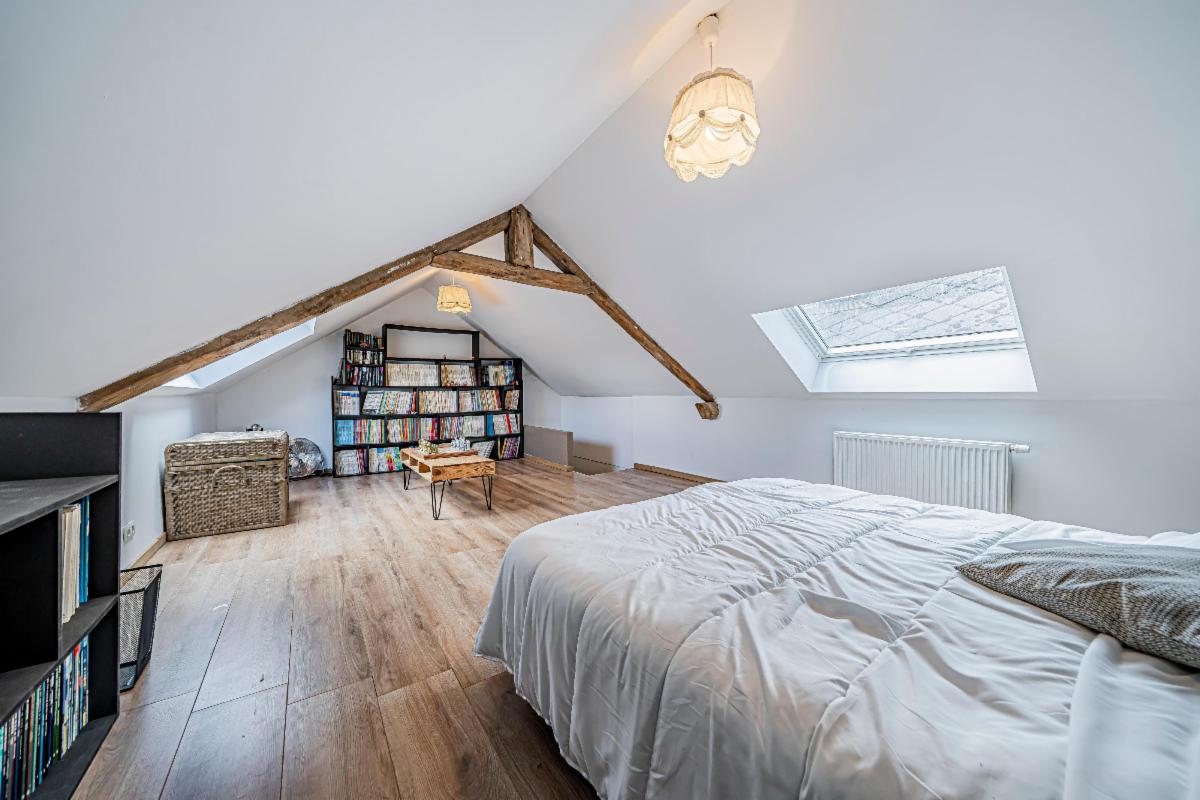 photo 9 du bien À vendre – Mazée, Rue Arthur Masson 22