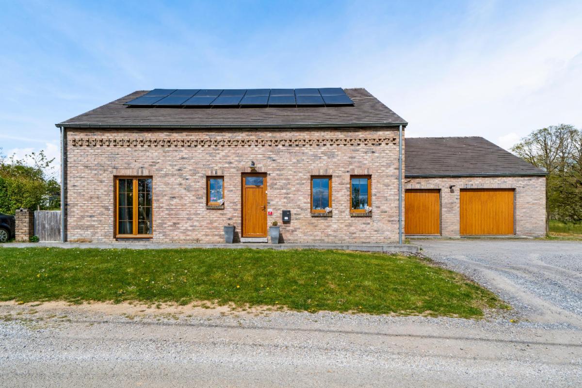 photo 1 du bien À vendre – 5670 - Mazée, Rue de la Saute 17 